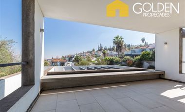 Casa en Arriendo en Casa Venta - Arriendo San Carlos Apoquindo / Las Condes
