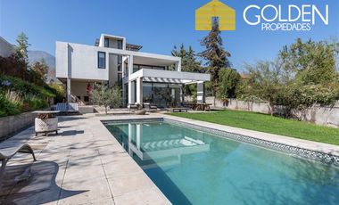 Casa en Arriendo en Casa Venta - Arriendo San Carlos Apoquindo / Las Condes