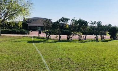 Lote en venta de 1114 m2 ubicado en Fincas de San Vicente