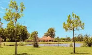 Lote en venta de 1114 m2 ubicado en Fincas de San Vicente