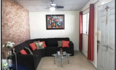 Se Vende Casa acogedora en Tocumen