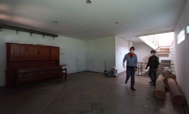 Rumah sewa di ciumbeluit dekat ke unpar