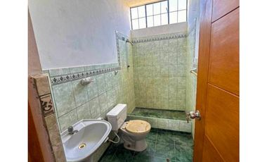 VENTA CASA PUCALLPA + LOCAL COMERCIAL - AC 263 M2
