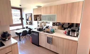 Departamento en venta de 3 dorm. Portal Dehesa, Lo Barnechea