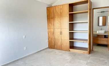 Casa en Fraccionamiento en Paraíso Country Club Emiliano Zapata - ROQ-1194-Fr