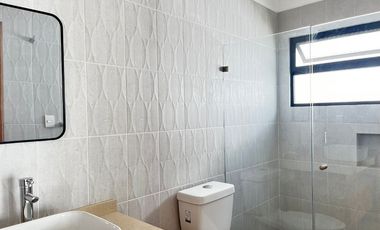 Casa en Fraccionamiento en Paraíso Country Club Emiliano Zapata - ROQ-1194-Fr