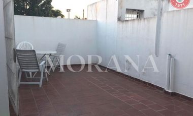 Casa  en Venta Caba / Buenos Aires (D038 1543)