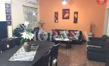 Casa  en Venta Caba / Buenos Aires (D038 1543)