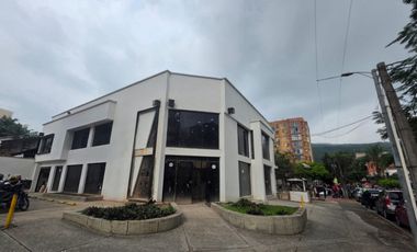 predio en arriendo en versalles. Cod A9190706