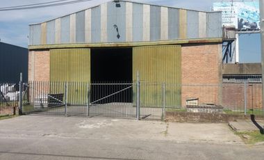 GALPON Y FRACCION SOBRE RUTA PANAMERICANA