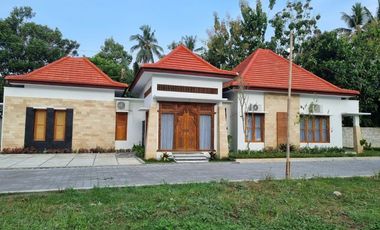 VILLA MURAH KUALITAS TINGGI FULL FURNISH DI KAWASAN BOROBUDUR