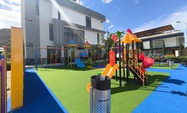 casa en venta en el portico. Cod V31340