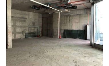 AMPLIO LOCAL ZOCALO DE 480 MT2 EN SAN DAMIAN