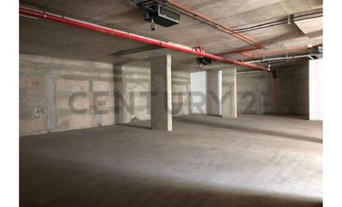 AMPLIO LOCAL ZOCALO DE 480 MT2 EN SAN DAMIAN