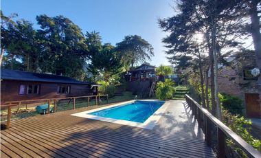 CASA EN VENTA EN CARILO