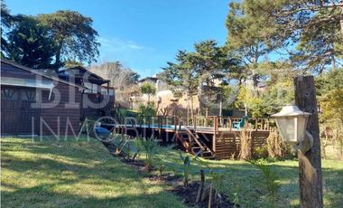 CASA EN VENTA EN CARILO