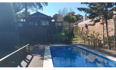 CASA EN VENTA EN CARILO