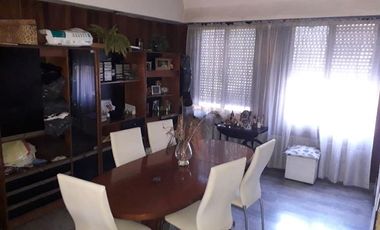 Casa en venta en Moron Sur