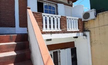 Duplex en venta en Lanus Oeste