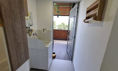 apartamento en arriendo en  suramérica. Cod A512513