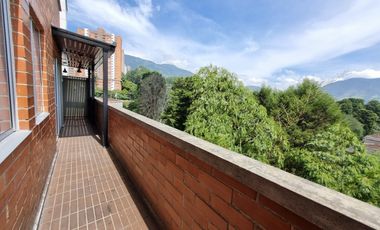 apartamento en arriendo en  suramérica. Cod A512513