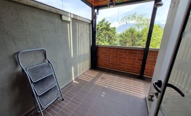 apartamento en arriendo en  suramérica. Cod A512513