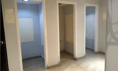 SE VENDE CASA COMERCIAL EN EL PARQUE PRINCIPAL