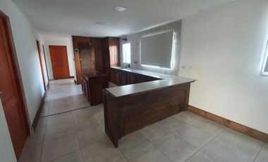Hermosa casa de 140 mts2 ubicada en Terrazas de Manantiales