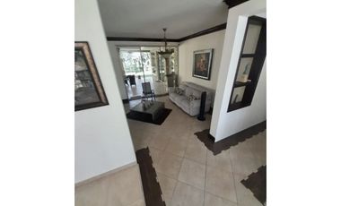 SE ALQUILA CASA AMOBLADA EN CLAYTON $5,000