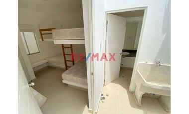 Tu Casa De Playa Con Piscina Y Vista Al Mar En Exclusivo Condominio Club House “Puerto Madero” - Mala