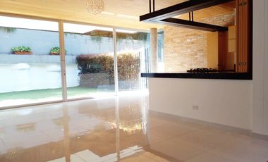 PR14405 Renta de casa en el sector El Atravesado