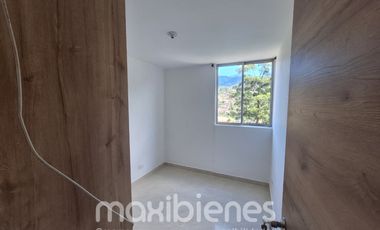 apartamento en venta en  la tablaza. Cod V65089