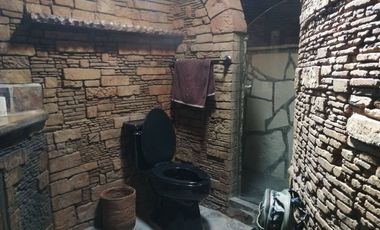 Rancho con caballerizas