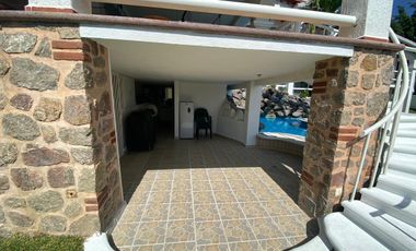 CASA EN VENTA EN FRACCIONAMIENTO LOMAS DE COCOYOC, MORELOS