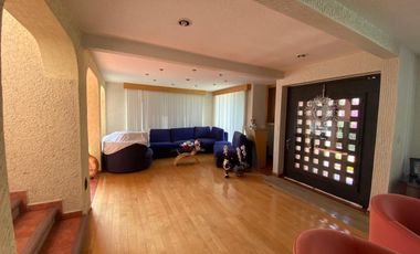 CASA EN VENTA EN FRACCIONAMIENTO LOMAS DE COCOYOC, MORELOS