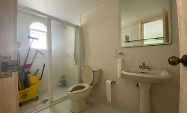 CASA EN VENTA EN FRACCIONAMIENTO LOMAS DE COCOYOC, MORELOS