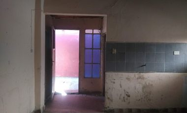 Casa para 2 Familias en venta en Wilde Oeste