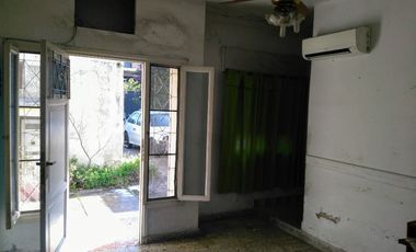 Casa para 2 Familias en venta en Wilde Oeste