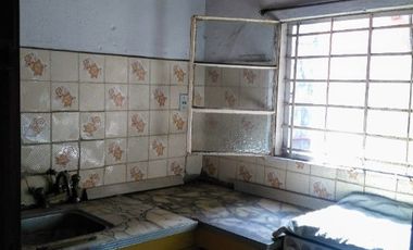 Casa para 2 Familias en venta en Wilde Oeste