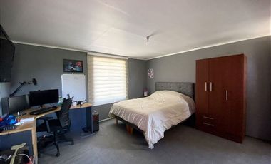 Casa venta 6D/2b + Galpon en terreno 1.500 m2 en I. de Maipo