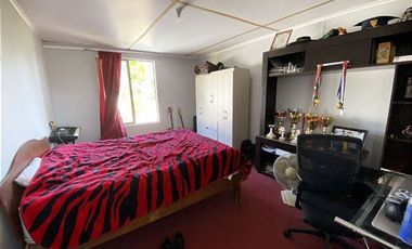 Casa venta 6D/2b + Galpon en terreno 1.500 m2 en I. de Maipo
