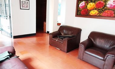 CASA EN VENTA SECTOR MANILA