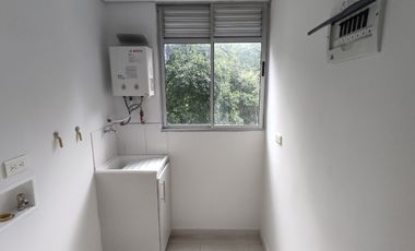 apartamento en arriendo en  la tablaza. Cod A513370