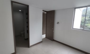 apartamento en arriendo en  la tablaza. Cod A513370