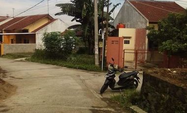 Tanah kapling siap bangun posisi kuldesak dlm komplek besar di kawasan Girimekar Cijambe Bdg | SUTIAH