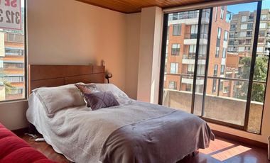 apartamento en arriendo en santa paula-usaquén. Cod A52018