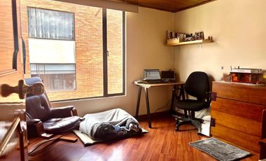 apartamento en arriendo en santa paula-usaquén. Cod A52018