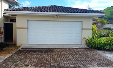 ALQUILO / VENDO CASA AMOBLADA  EN BOQUETE