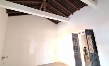 Casa en venta amplio terreno en Comala Colima