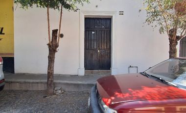 Casa en venta amplio terreno en Comala Colima